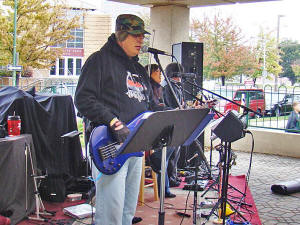 Oracle Band performs at 2009 Harvest Festival in Canton